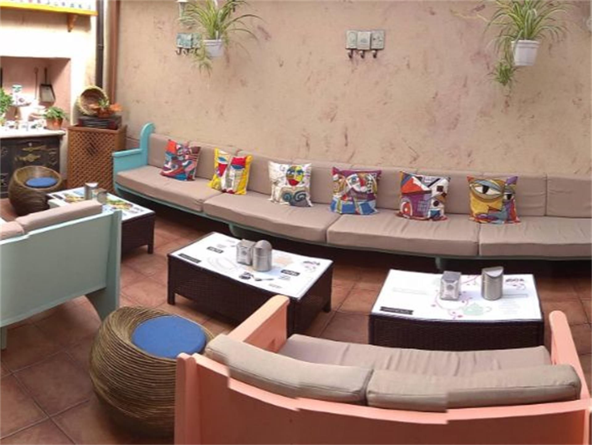 Terrace of Premises for sale in Valderas  with Air Conditioner, Heating and Parquet flooring