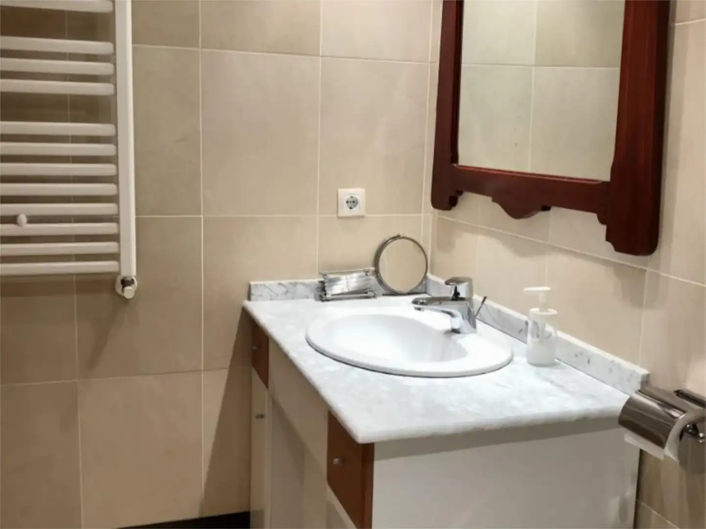 Piso en venta en Avenida Hermanos Bou, Zona Avenida del Mar Baño de Piso en venta en Castellón de la Plana / Castelló de la Plana