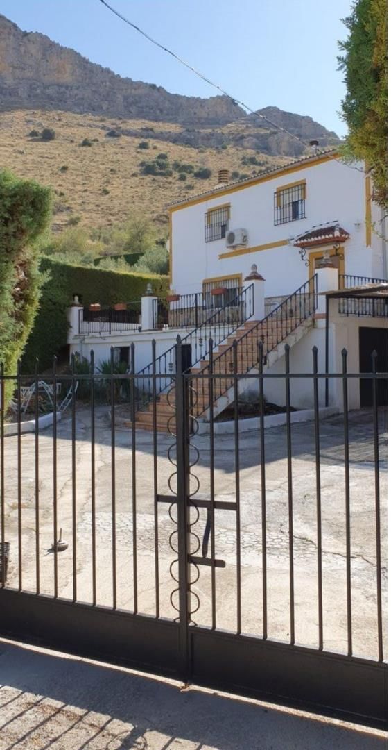 Casa o chalet en venta en Calle Ciudad de Almodóvar, Ctra. Circunvalación - La Magdalena