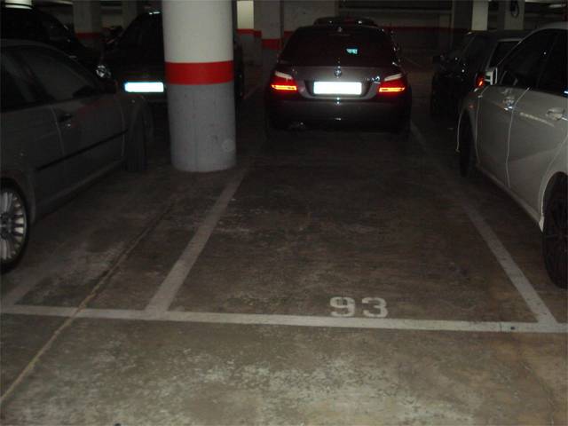 Garaje en Alquiler en Travessera de les Corts en La Maternitat i Sant Ramon