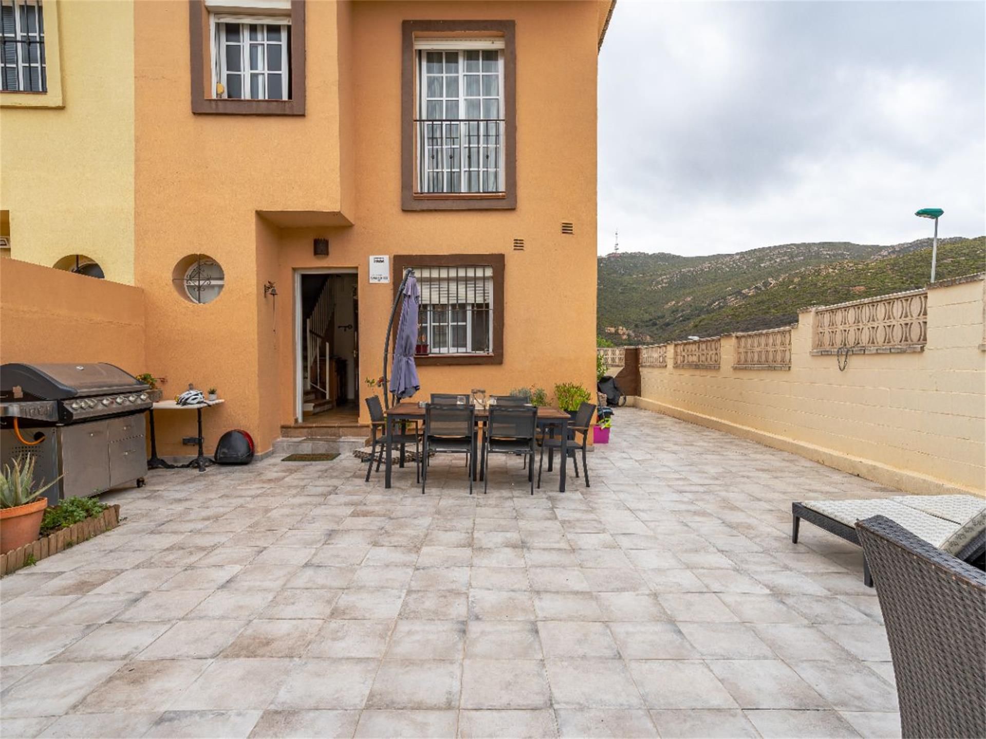 Terrassa de Casa o xalet en venda en La Línea de la Concepción amb Aire condicionat, Terrassa i Balcó