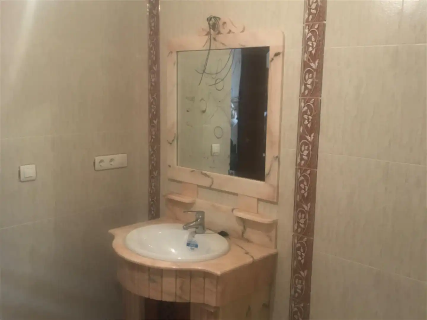Planta baja en venta en Calle Olivos, Monterrubio de la Serena Baño de Planta baja en venta en Monterrubio de la Serena con Terraza y Trastero