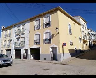 Exterior view of Single-family semi-detached for sale in Malpartida de Plasencia