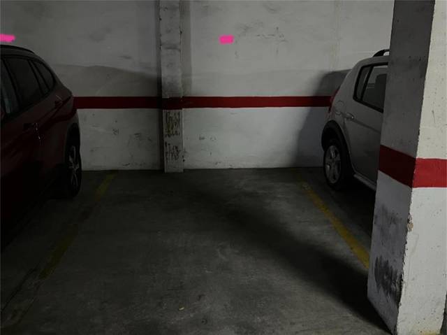 Garaje en Venta en Calle José Dámaso "Pepete" en Ciudad Jardín - Zoco