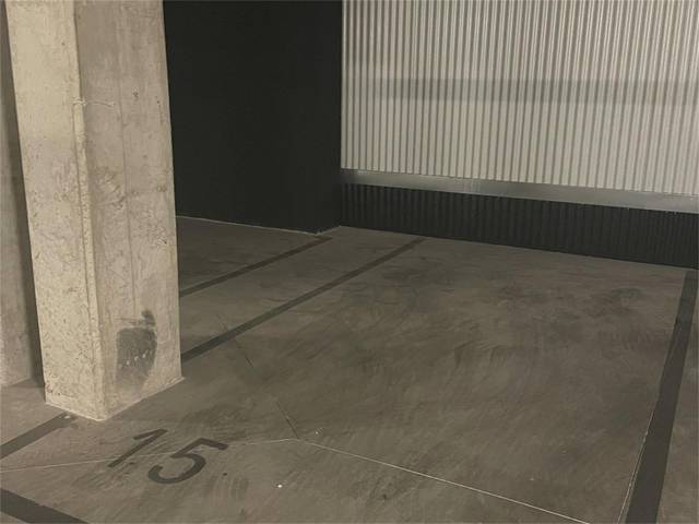 Garaje en Alquiler en Calle de Cabeza Mesada en Ensanche de Vallecas - La Gavia