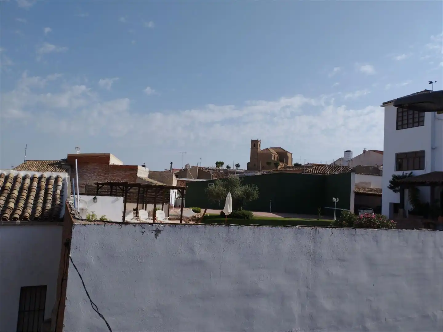 Exterior view of Commercial properties for sale in Santa Cruz de la Zarza