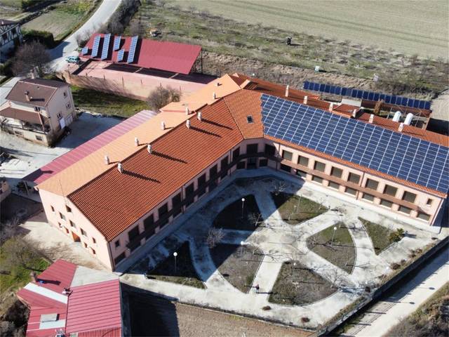 Local comercial en Venta en Avenida de Castilla, 3A en Adrada de Haza