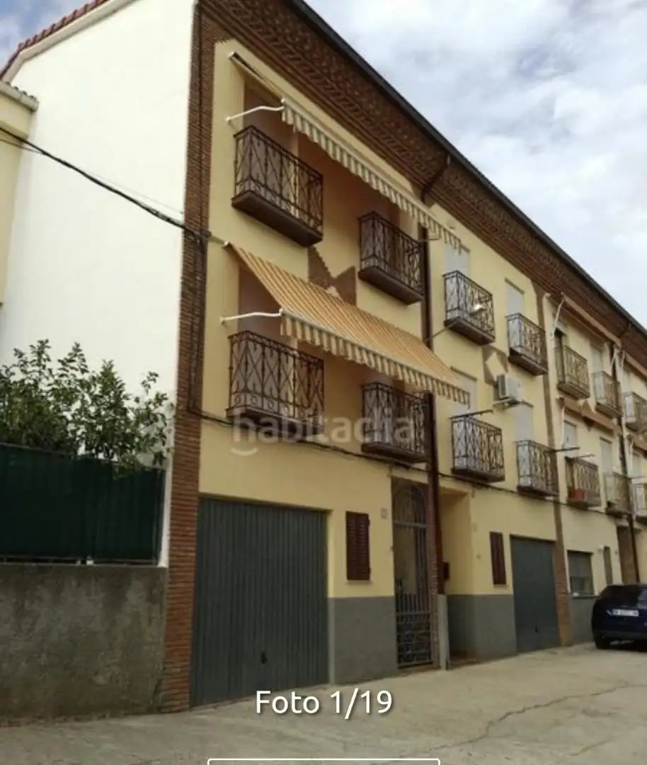 Vista exterior de Casa o chalet en venta en Villanueva de la Vera con Aire acondicionado, Terraza y Amueblado