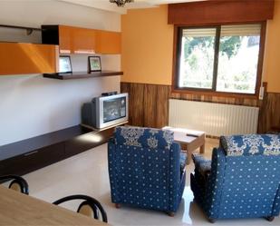 Sala d'estar de Pis en venda en Ponte Caldelas amb Balcó