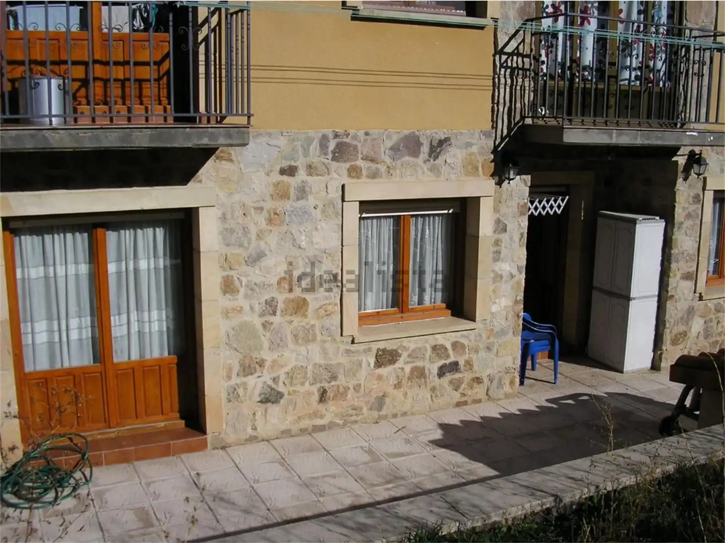 Piso en venta en Calle Rebollo, Vinuesa Vista exterior de Piso en venta en Vinuesa con Calefacción, Terraza y Amueblado