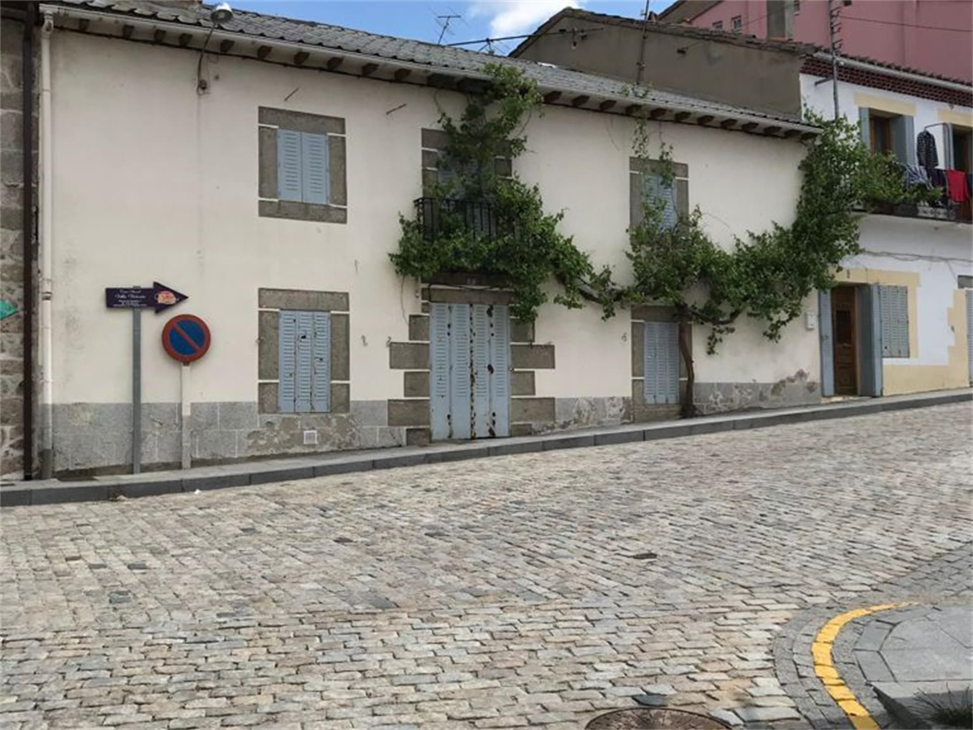 House or chalet for sale in Avenida del Parque 1, Navalperal de Pinares Exterior view of House or chalet for sale in Navalperal de Pinares with Balcony