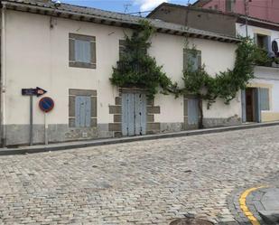 Vista exterior de Casa o xalet en venda en Navalperal de Pinares amb Balcó