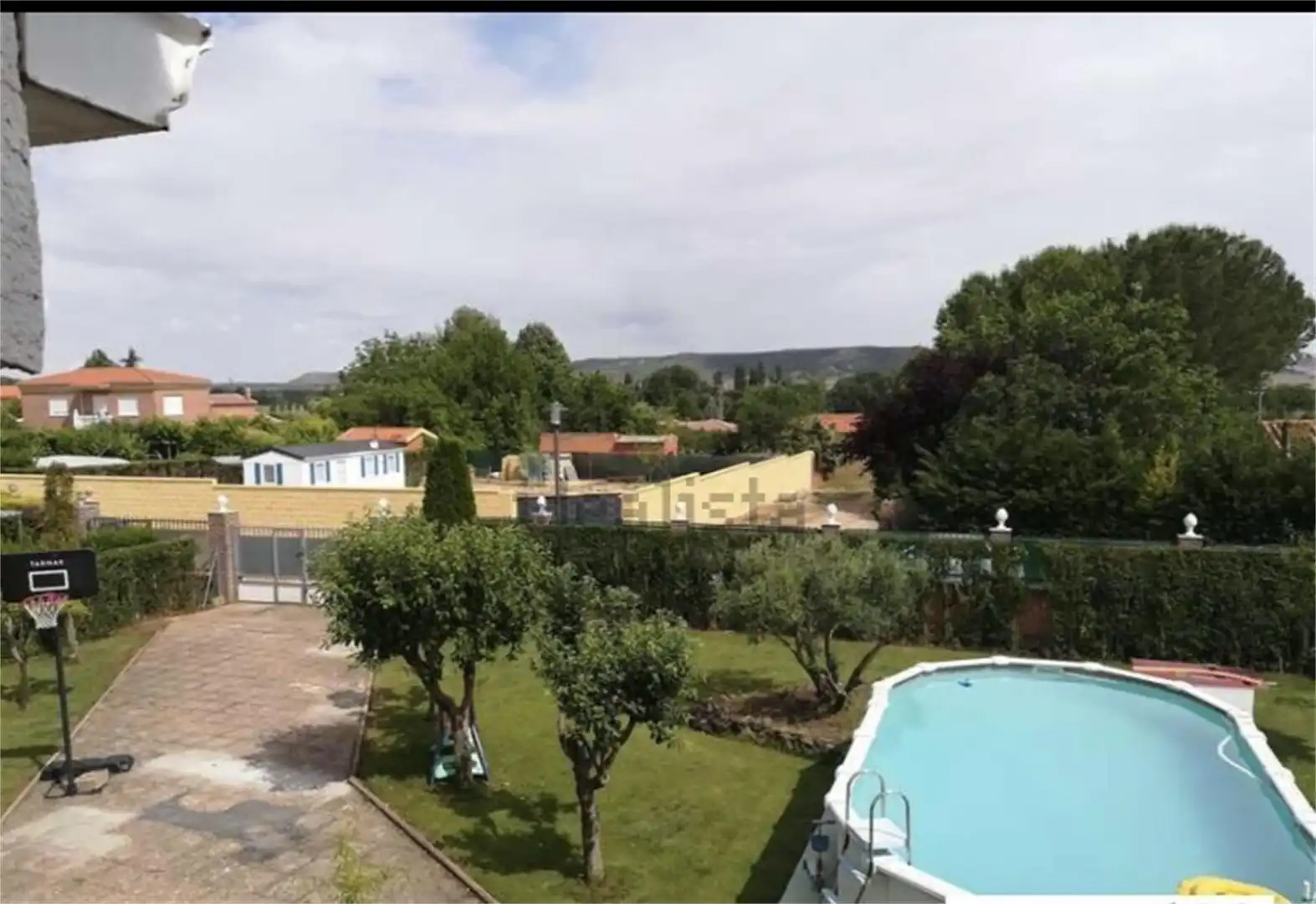 Flat for sale in Calle San Salvador, 8, Cubillas de Santa Marta Swimming pool of Flat for sale in Cubillas de Santa Marta with Private garden, Terrace and Storage room