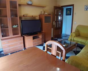 Living room of Flat to share in Salamanca Capital  with Balcony