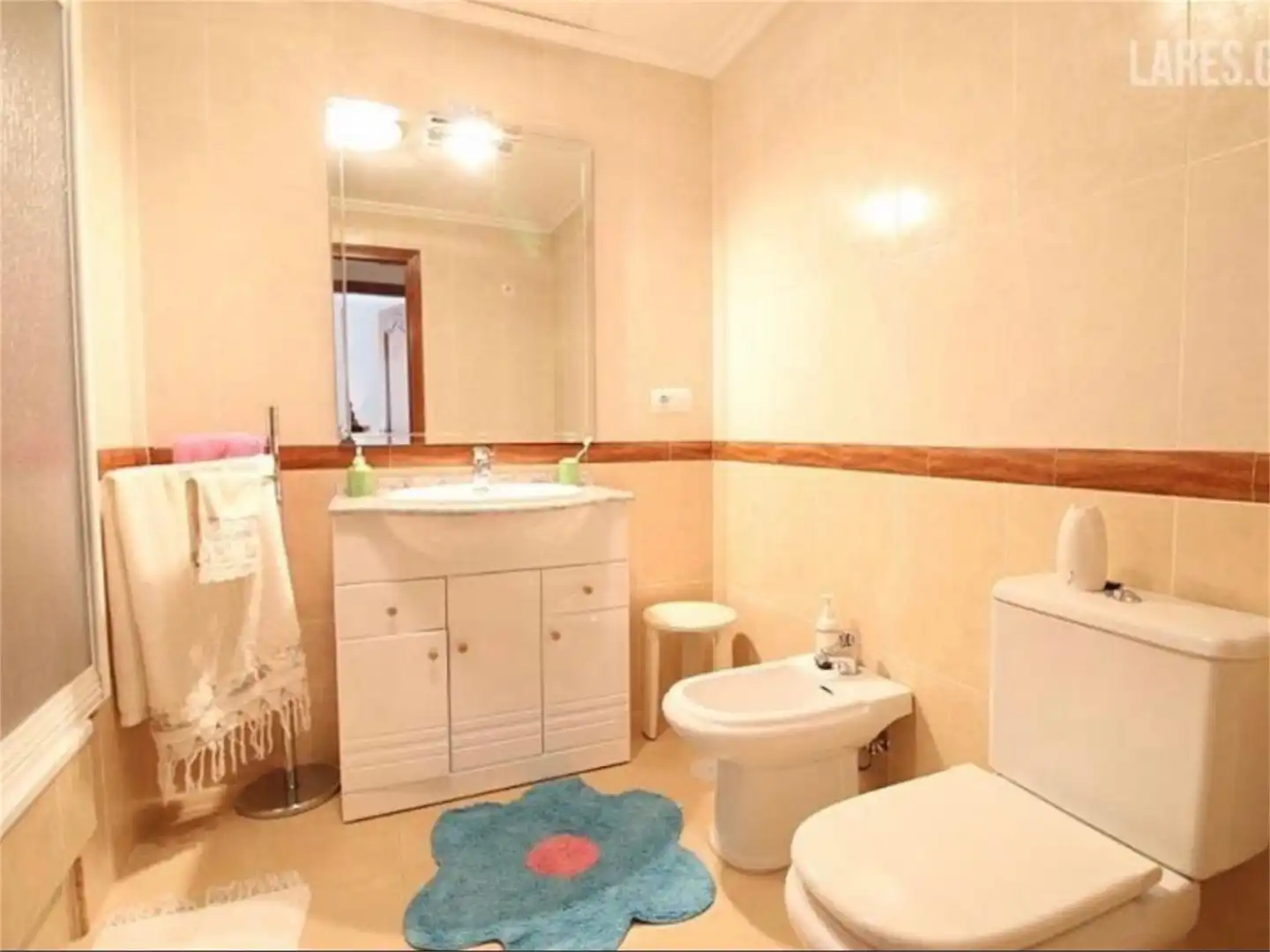 Bathroom of Flat for sale in Cangas   with Terrace