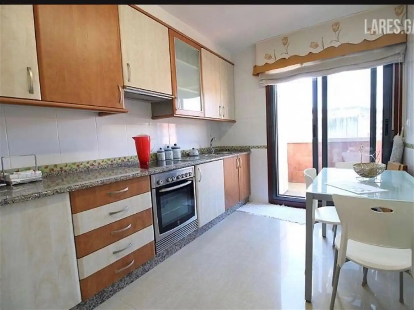 Kitchen of Flat for sale in Cangas   with Terrace