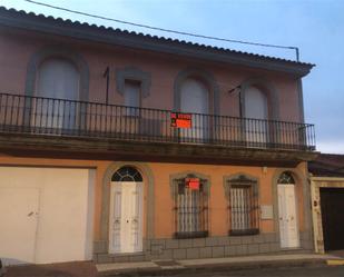 Exterior view of Flat for sale in Corte de Peleas