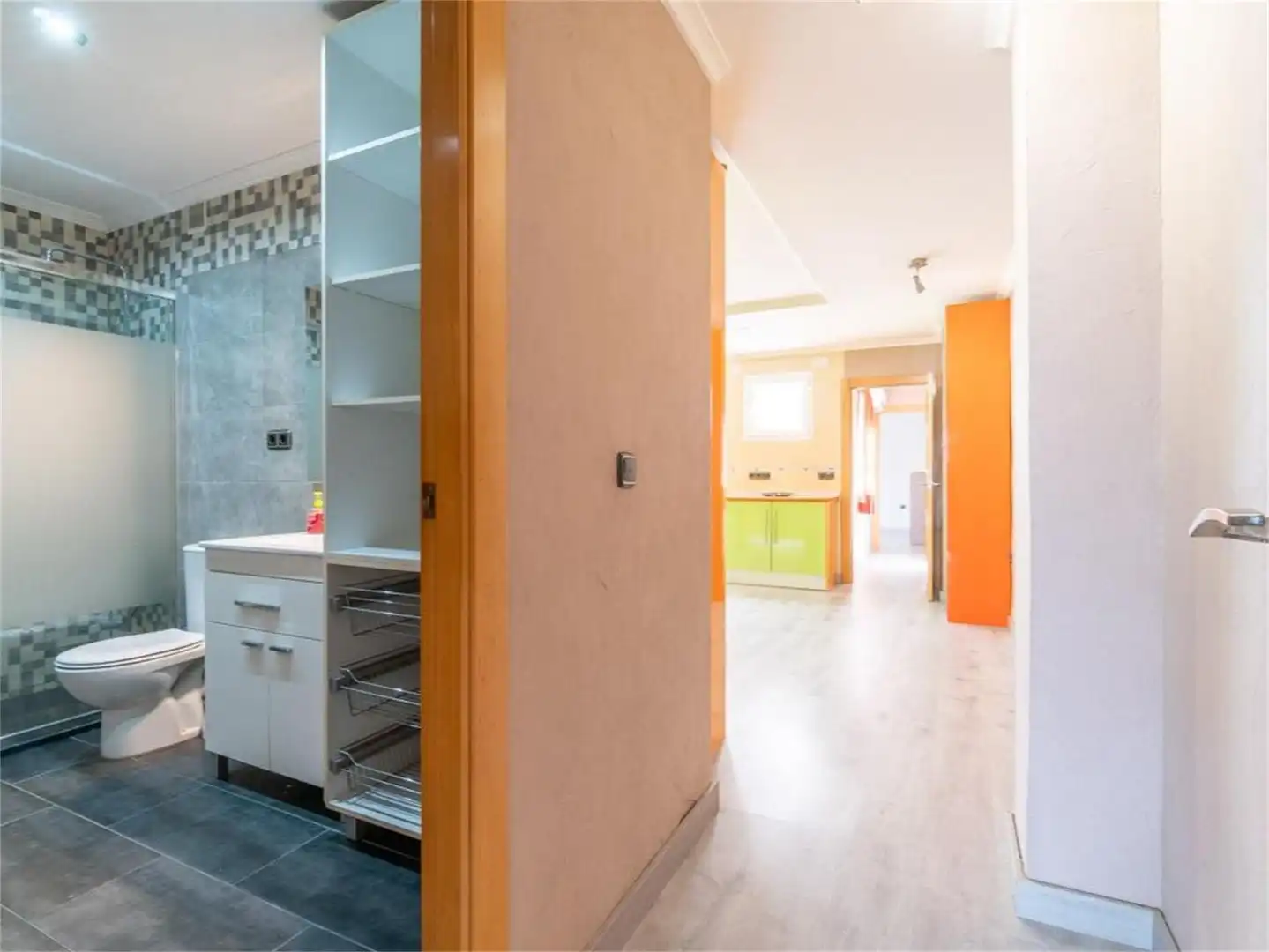 Apartamento de alquiler en Calle Vicente Blasco Ibáñez, Centro - Muelle Pesquero Apartamento de alquiler en Torrevieja con Aire acondicionado, Calefacción y Amueblado