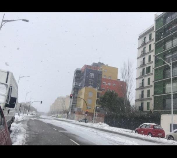Foto 1 de Garaje de alquiler en Calle Municipio de Molinicos, 13, Imaginalia - Llanos del Águila, Albacete
