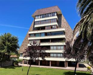 Vista exterior de Apartament de lloguer en Santander amb Terrassa