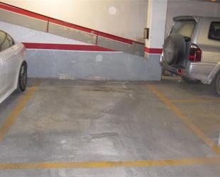 Parkplatz von Garage miete in Torre del Campo