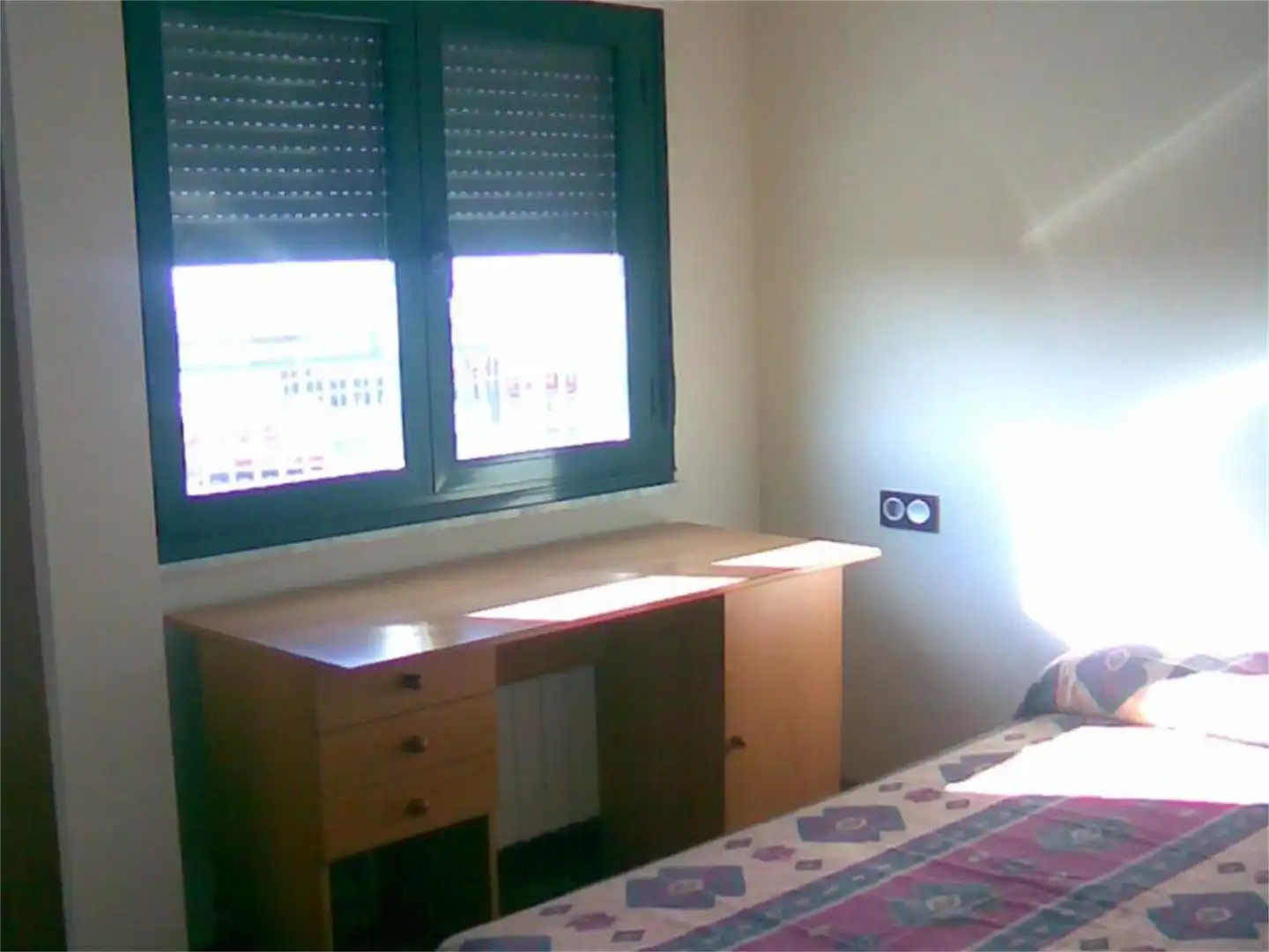 Bedroom of Flat for share in Castellanos de Moriscos  with Heating, Parquet flooring and Terrace