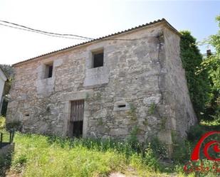 Vista exterior de Finca rústica en venda en Outes amb Jardí privat