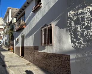 Vista exterior de Casa adosada en venda en Frailes amb Aire condicionat i Balcó