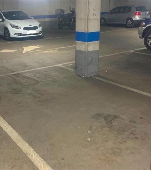 Photo 2 of Garage to rent in Avinguda de Canaletes, Canaletes - Turonet, Barcelona