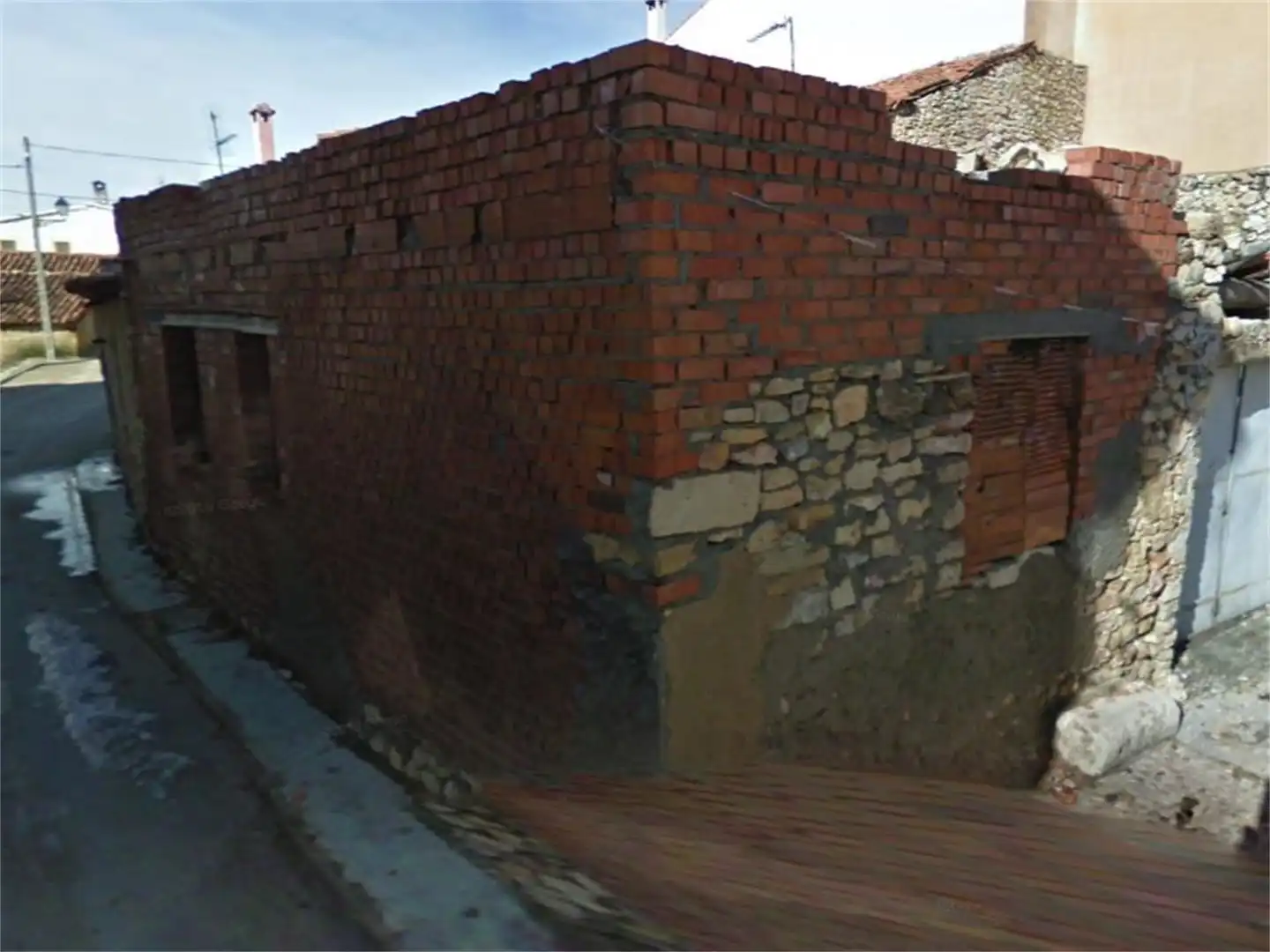 Casa adosada en venda a Calle Miguel de Cervantes, Carrascosa Vista exterior de Casa adosada en venda en Carrascosa