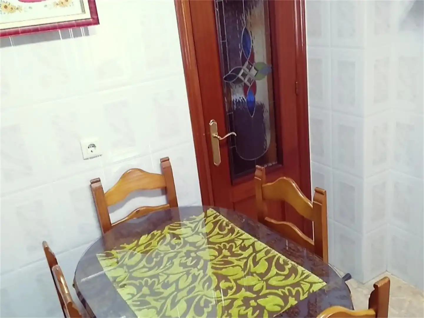 Wohnung zum Verkauf in Calle Religiosas de San José de Gerona, Porcuna Esszimmer von Wohnung zum Verkauf in Porcuna mit Klimaanlage, Terrasse und Abstellraum