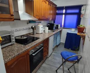 Kitchen of Flat for sale in Algeciras  with Air Conditioner