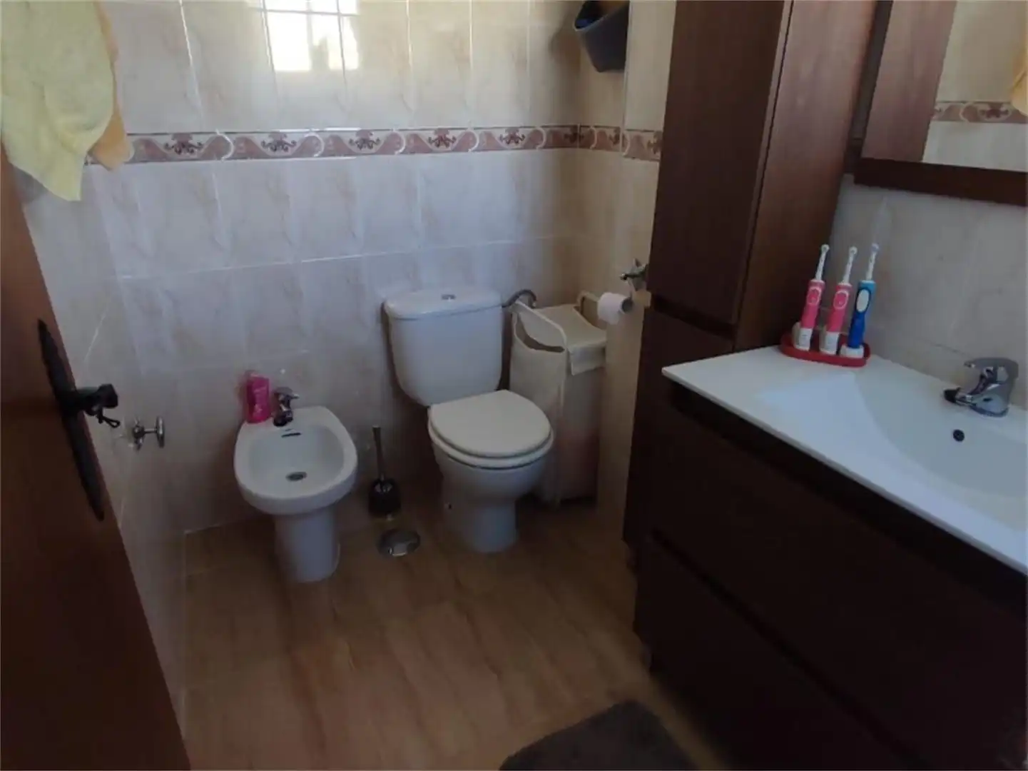 Bathroom of Flat for sale in Algeciras  with Air Conditioner