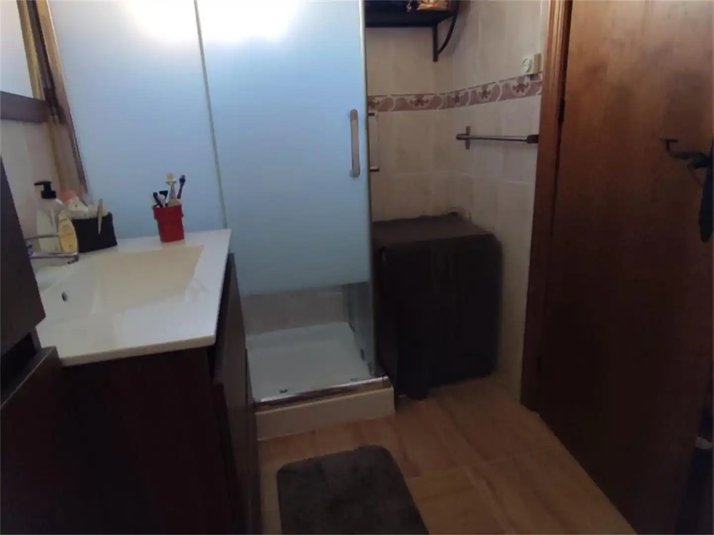 Bathroom of Flat for sale in Algeciras  with Air Conditioner