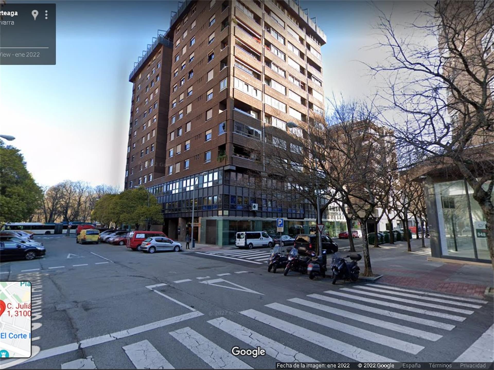 Exterior view of Garage for sale in  Pamplona / Iruña