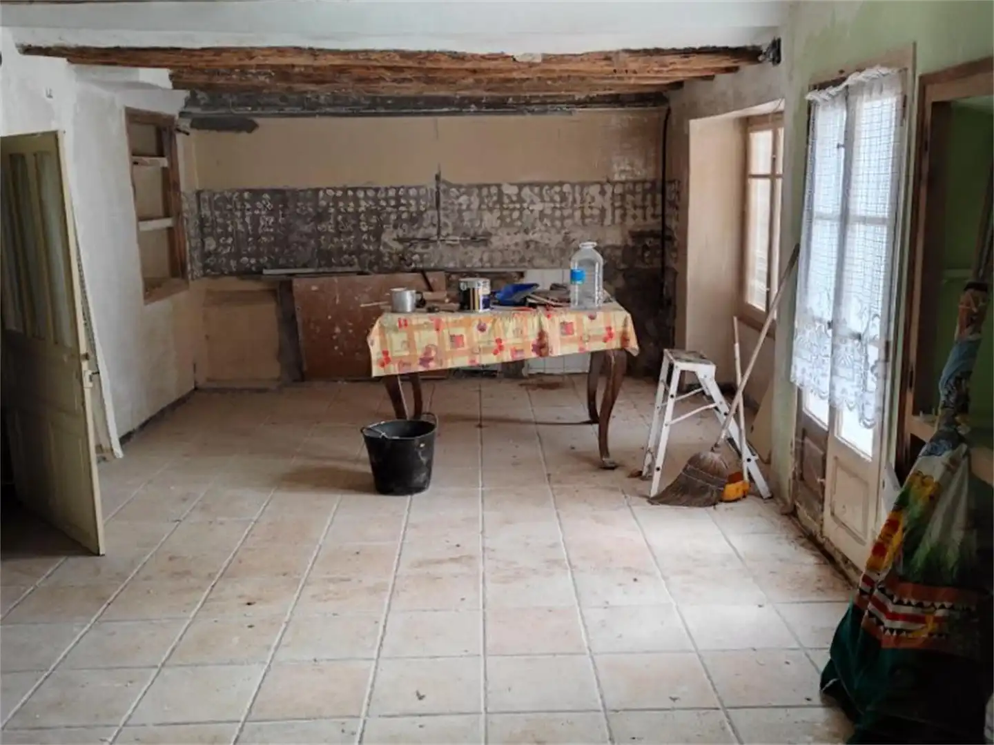Casa adosada en venta en Calle Castilla, Ballobar Cocina de Casa adosada en venta en Ballobar con Jardín privado y Terraza