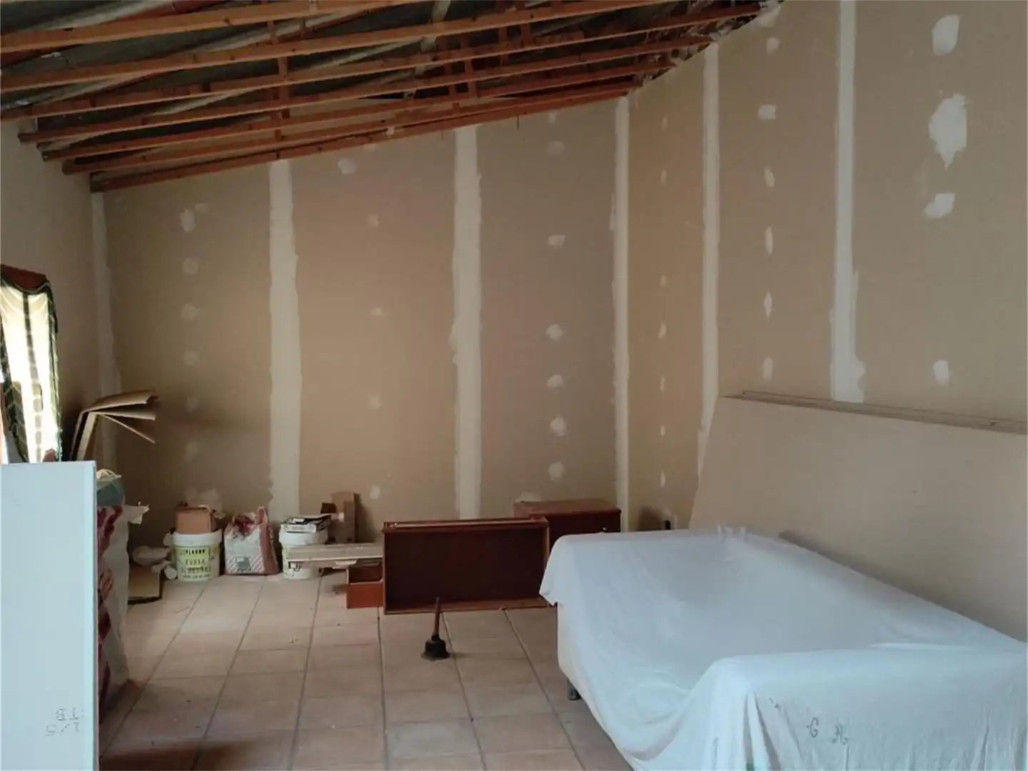 Casa adosada en venta en Calle Castilla, Ballobar Casa adosada en venta en Ballobar con Jardín privado y Terraza