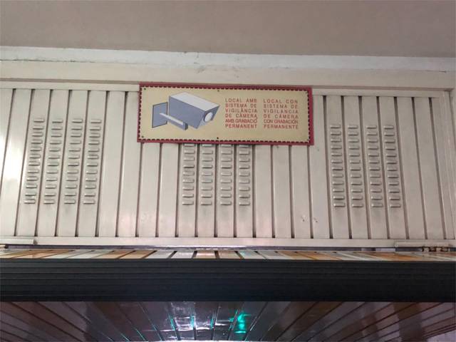 Garaje en Alquiler en Carrer Pintor Morera i Galícia, 1 en Joc de la Bola - Camps d'Esports