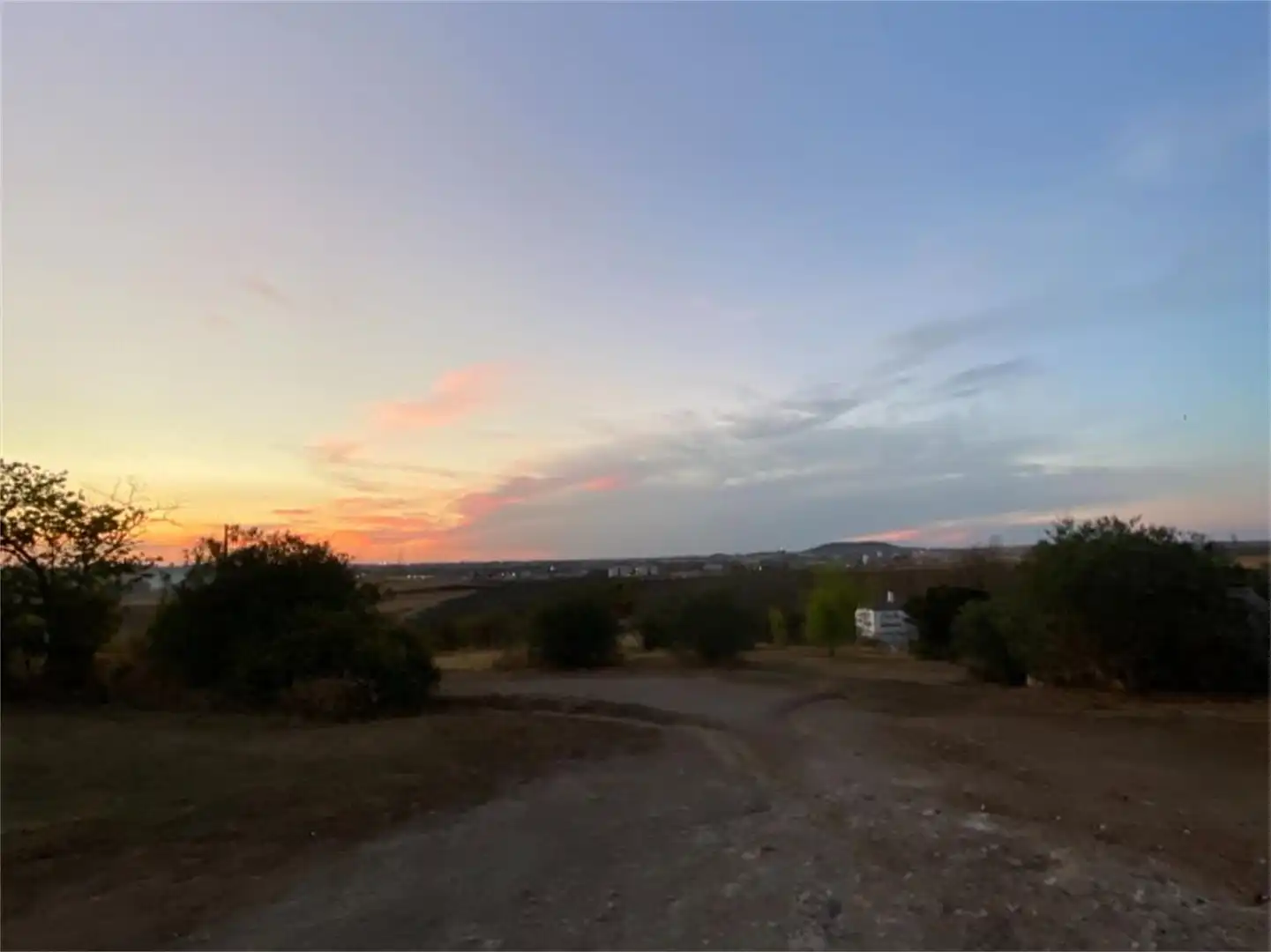 Finca rústica en venta en Camino del Peral, Sur Vista exterior de Finca rústica en venta en Mérida con Terraza