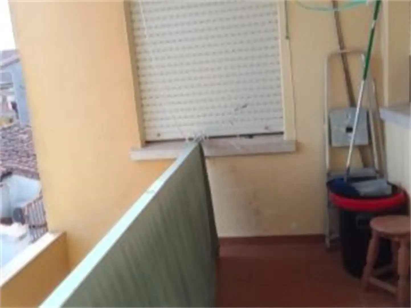 Piso en venta en Calle Almanzor, Candeleda Terraza de Piso en venta en Candeleda con Balcón