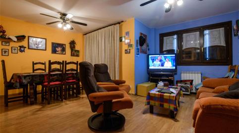 Foto 3 de Casa adosada en venda a Calle Fuen D'adinero, 20, Valle de Hecho, Huesca