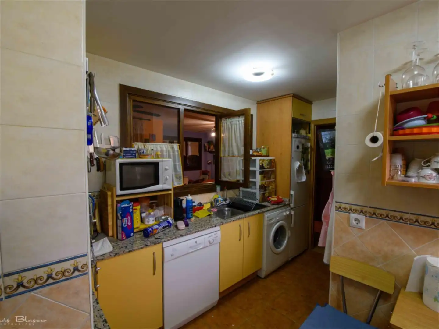 Küche von Einfamilien-Reihenhaus zum Verkauf in Valle de Hecho mit Heizung, Privatgarten und Parkett