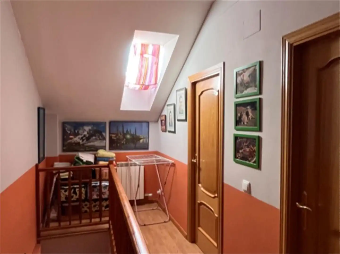 Einfamilien-Reihenhaus zum Verkauf in Valle de Hecho mit Heizung, Privatgarten und Parkett