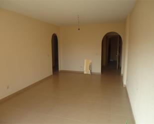 Flat for sale in Yuncler  with Heating, Storage room and Swimming Pool