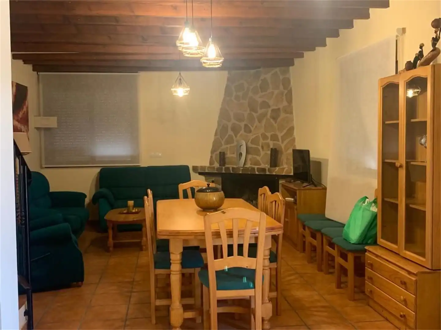 Casa o xalet de lloguer a Carretera a las Casas del Señor, Monóvar / Monòver Menjador de Casa o xalet de lloguer en Monóvar / Monòver amb Aire condicionat, Calefacció i Jardí privat