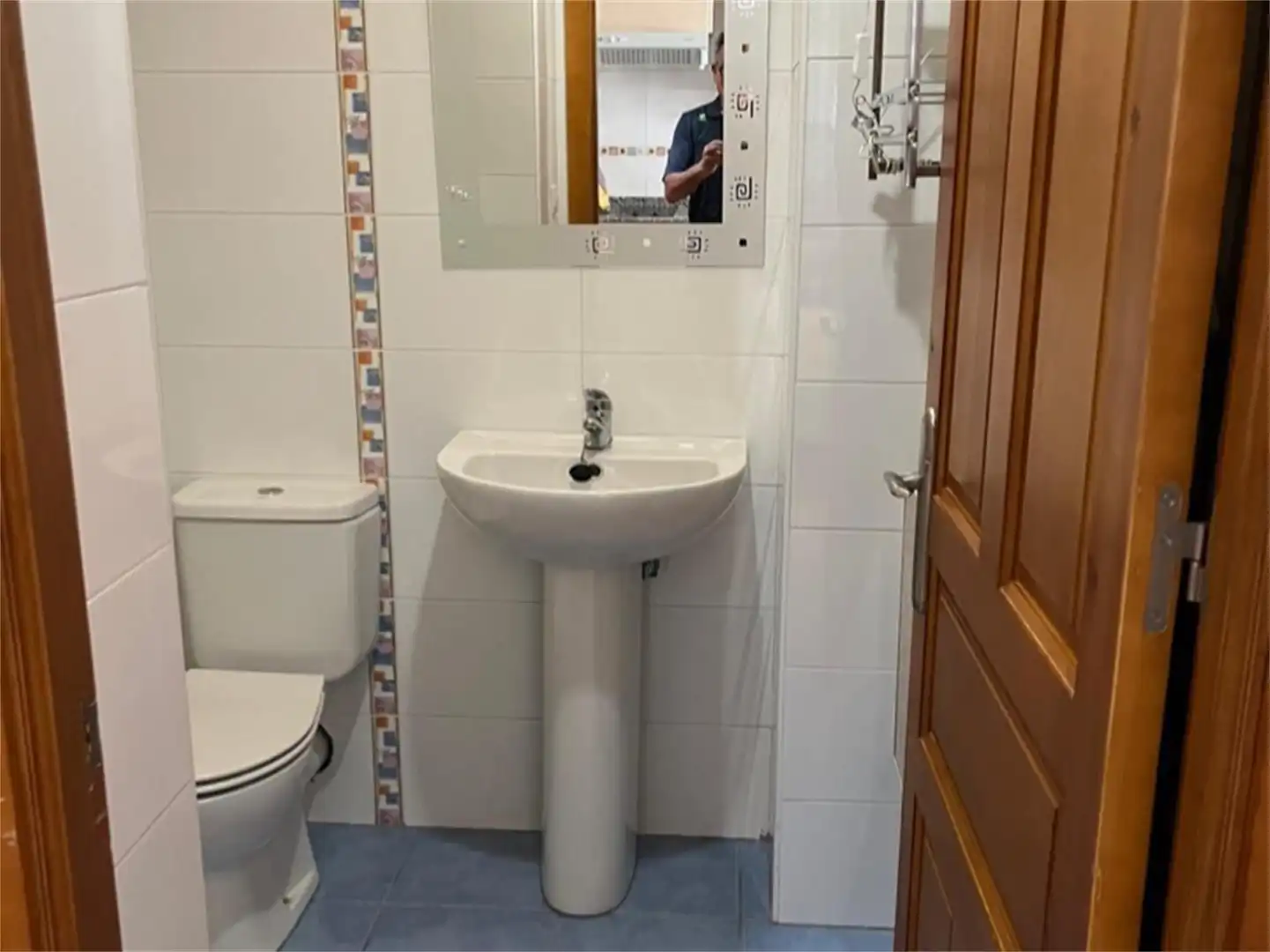 Apartamento en venta en San Isidro, Puebla de Lillo Baño de Apartamento en venta en Puebla de Lillo con Calefacción, Parquet y Trastero