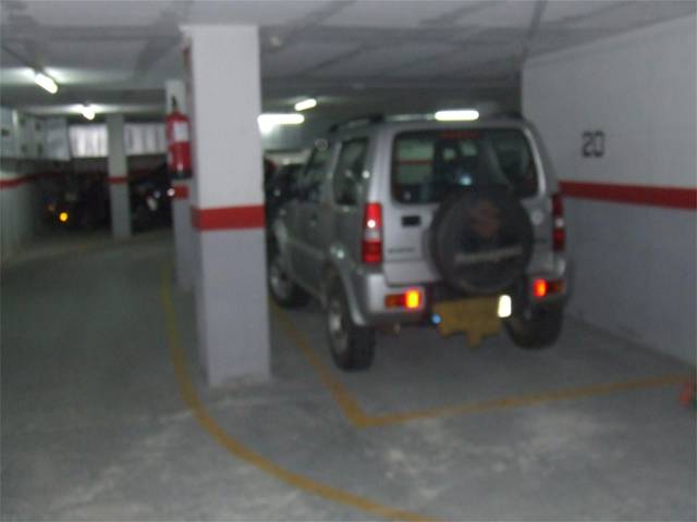 Garaje en Venta en Carrer Joan d'Àustria en El Parc i la Llacuna del Poblenou