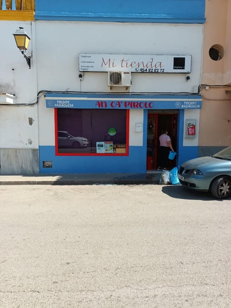 Local en venda en La Lantejuela  amb Aire condicionat i Moblat
