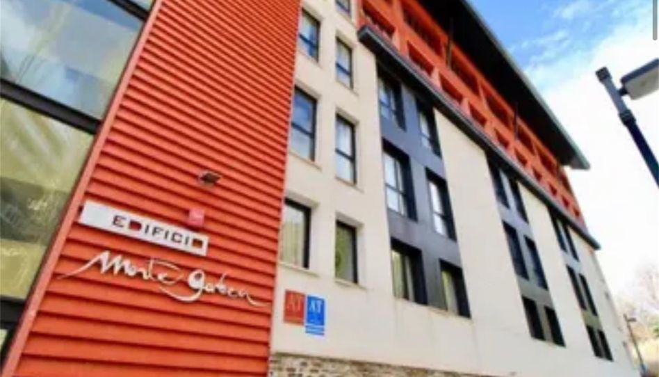 Piso en venta en Calle Virgen de las Nieves, Zona baja, Sierra Nevada - imagen 1 Foto 1 de Piso en venta en Calle Virgen de las Nieves, Zona baja, Sierra Nevada