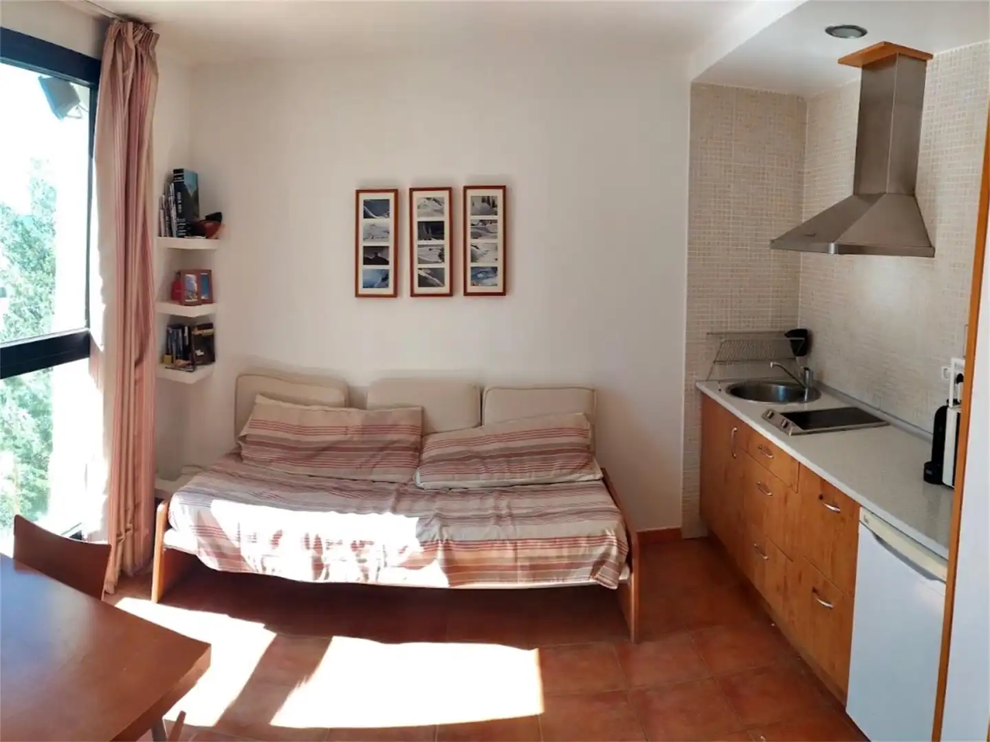 Piso en venta en Calle Virgen de las Nieves, Zona baja Habitación de Piso en venta en Sierra Nevada con Calefacción, Trastero y Amueblado